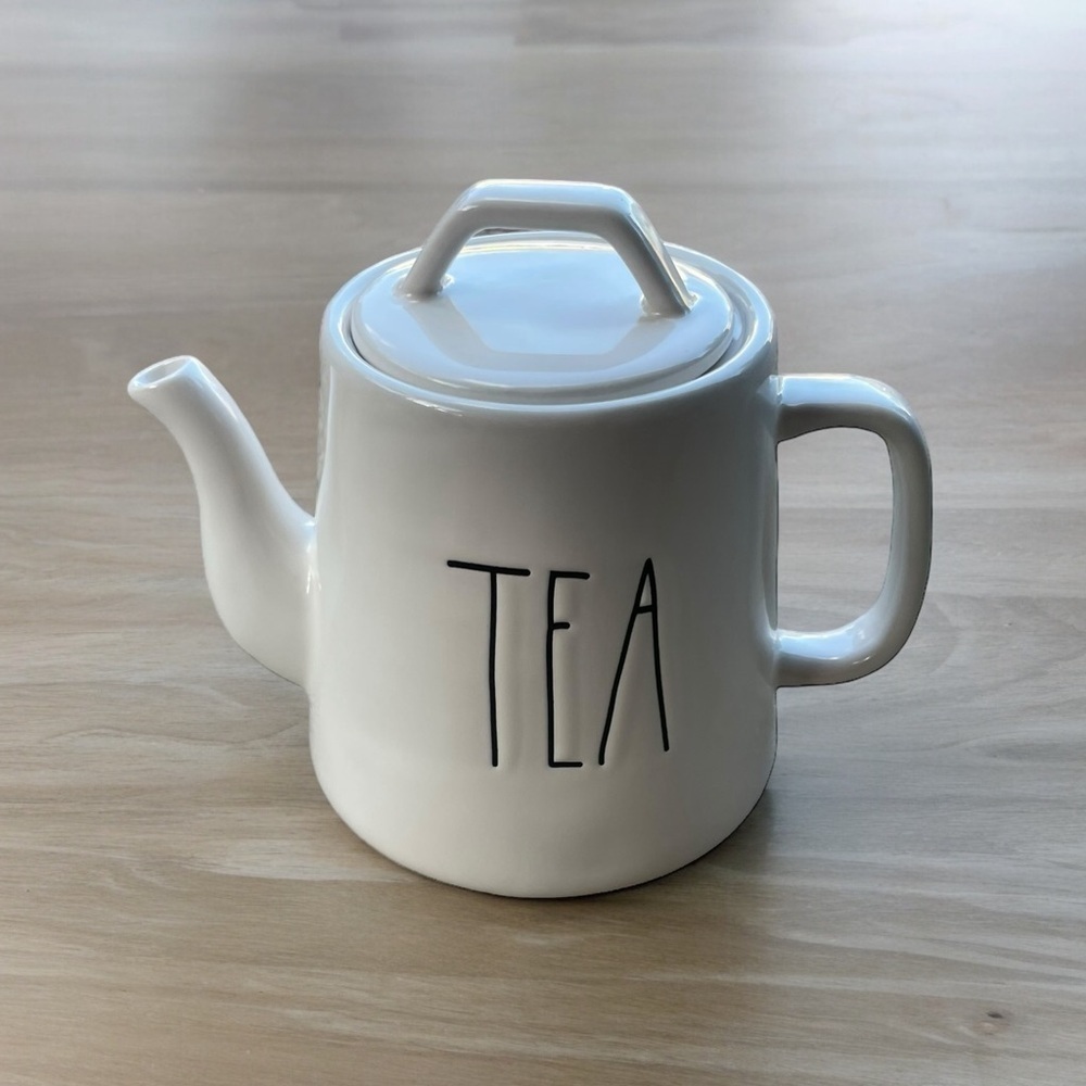 Rae Dunn TEA Pot
